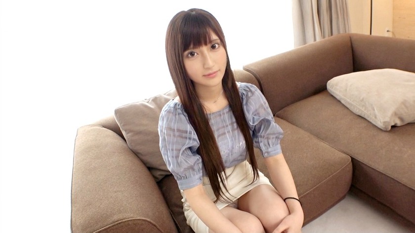 おわん型おっぱい・もあちゃん（23歳）表紙